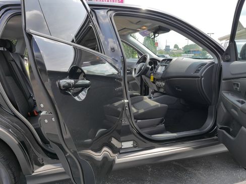 Used 2025 Mitsubishi Outlander Sport ES AWD/4WD image 10