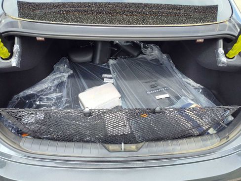 New 2025 Hyundai Sonata Limited image 27