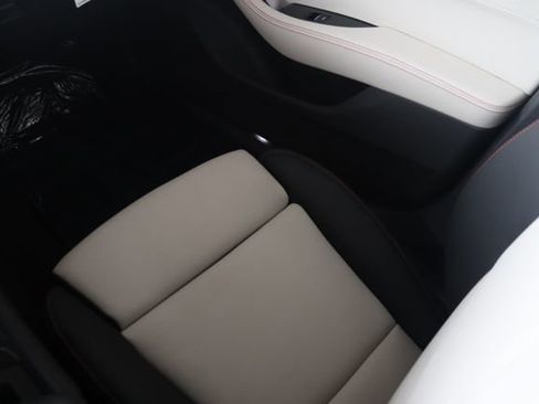 Used 2025 Cadillac CT5 Sport image 30