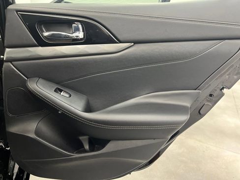 Used 2023 Nissan Maxima SV w/ Floor Mat Group image 17