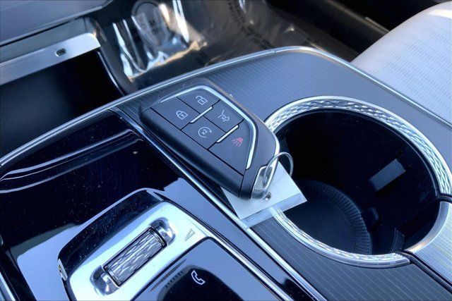 Used 2024 Cadillac Lyriq Sport AWD/4WD image 11