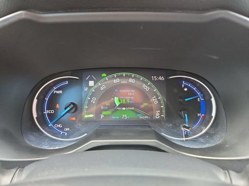 Used 2024 Toyota RAV4 XLE AWD/4WD image 16