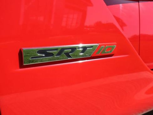 Used 2005 Dodge Viper SRT-10 RWD image 8