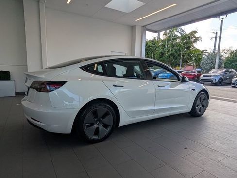 Used 2023 Tesla Model 3 Standard Range image 10