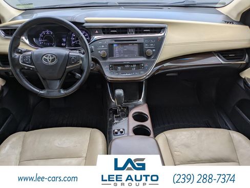 Used 2014 Toyota Avalon XLE FWD image 12