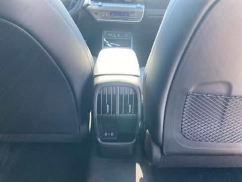 New 2026 Hyundai Kona Limited FWD image 30