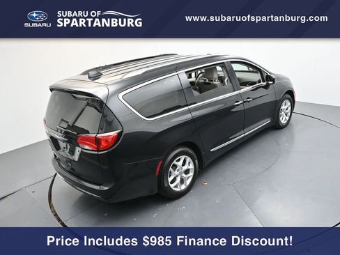 Used 2017 Chrysler Pacifica Touring-L Plus w/ Advanced Safetytec Group image 24