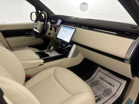 New 2026 Land Rover Range Rover Long Wheelbase SE AWD/4WD image 27