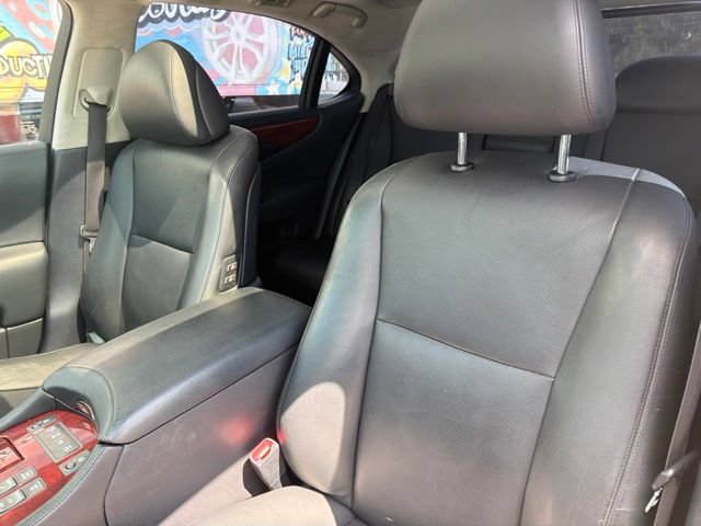 Used 2007 Lexus LS 460 L RWD image 14