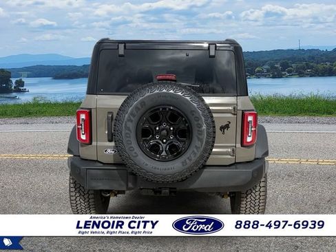 New 2026 Ford Bronco Outer Banks w/ Sasquatch Package image 4