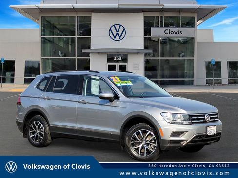 Used 2021 Volkswagen Tiguan SE w/ Panoramic Sunroof Package AWD/4WD image 1
