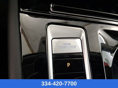 New 2026 Volkswagen Atlas SE image 27