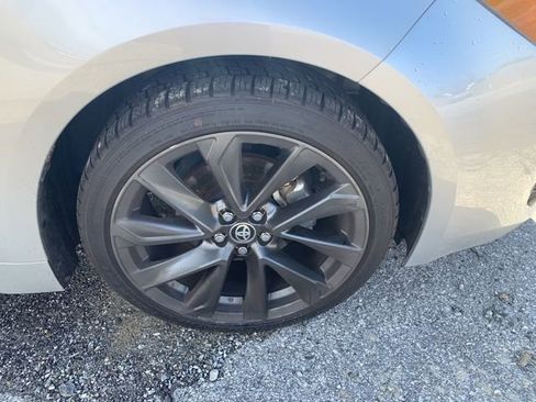 Used 2023 Toyota Corolla XSE image 10