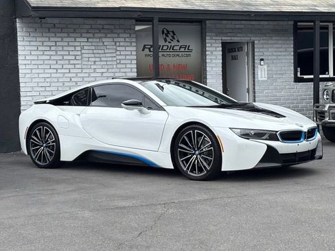 Used 2019 BMW i8 Coupe AWD/4WD image 12