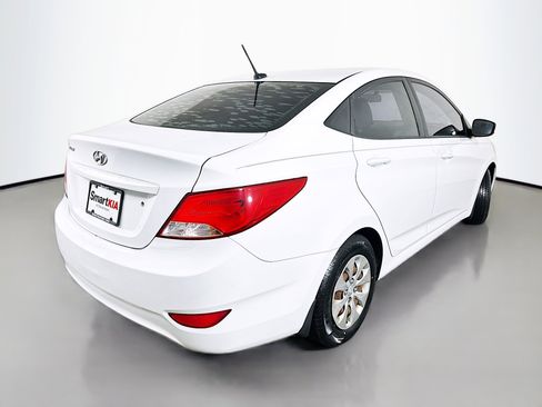 Used 2016 Hyundai Accent SE w/ Option Group 02 image 7