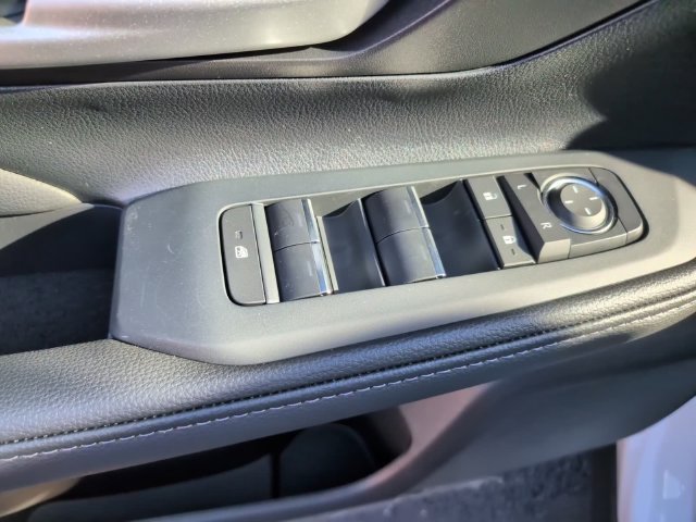 Used 2026 Toyota Grand Highlander XLE FWD image 12