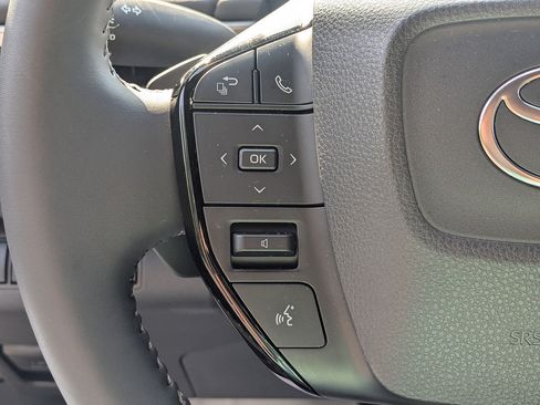 Certified 2026 Toyota bZ FWD image 17