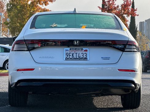 Certified 2023 Honda Accord Touring image 9
