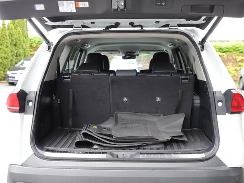 Used 2024 Toyota Grand Highlander AWD Hybrid image 15