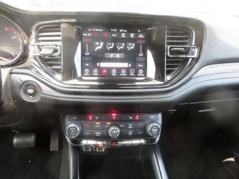 Used 2022 Dodge Durango GT RWD image 19