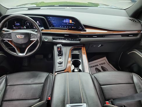 Used 2021 Cadillac Escalade Premium Luxury AWD/4WD image 11