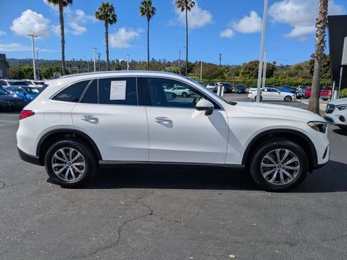 Used 2026 Mercedes-Benz GLC 300 4MATIC image 4