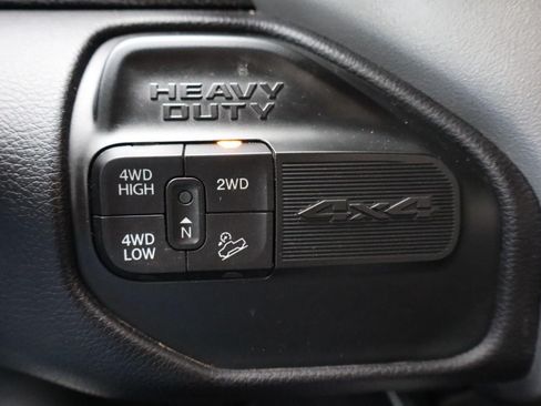 Used 2024 RAM 2500 Big Horn w/ Off Road Package AWD/4WD image 21