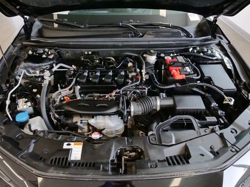 Used 2023 Honda Accord LX image 9