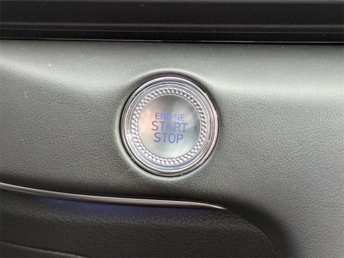 Used 2025 Genesis GV80 2.5T image 27