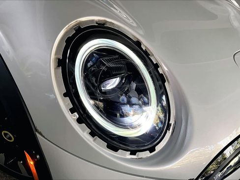 Used 2023 MINI Cooper SE image 27