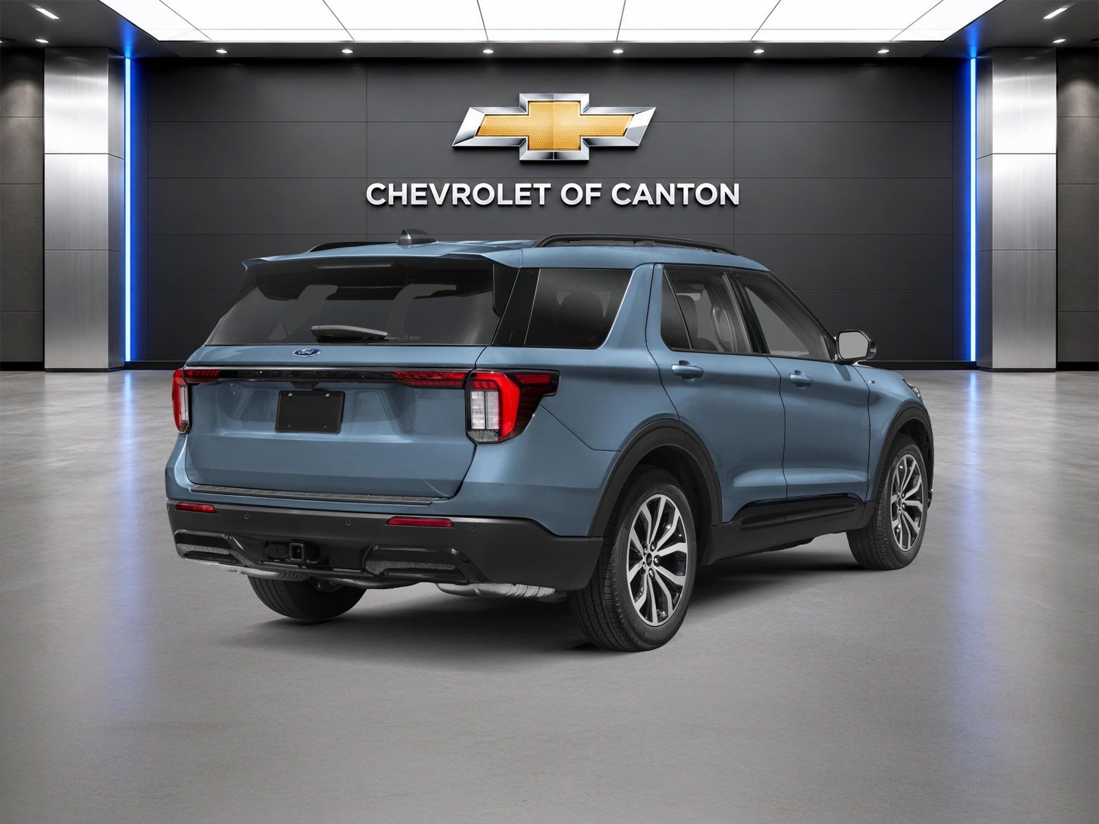 Used 2026 Ford Explorer ST-Line w/ ST-Line Street Pack RWD image 2