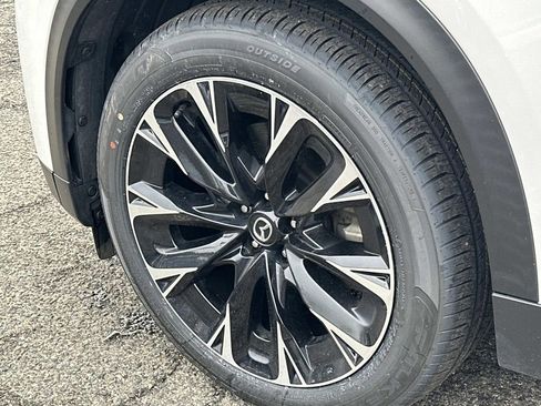 Certified 2024 MAZDA CX-90 Plug-In Hybrid w/ Premium Plus AWD/4WD image 34