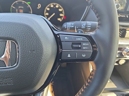 Used 2025 Honda CR-V Sport Touring image 21