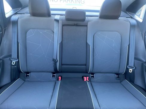 Used 2025 Volkswagen Jetta Sport image 36