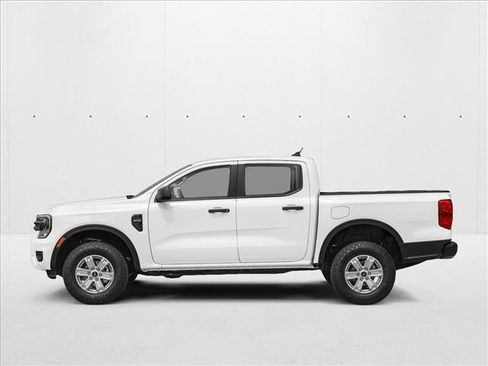 New 2025 Ford Ranger XLT w/ Equipment Group 301A High AWD/4WD image 3