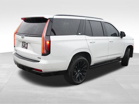 Used 2022 Cadillac Escalade Sport w/ Touring Package AWD/4WD image 3