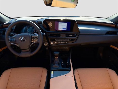New 2025 Lexus ES 350 w/ Premium Package image 16