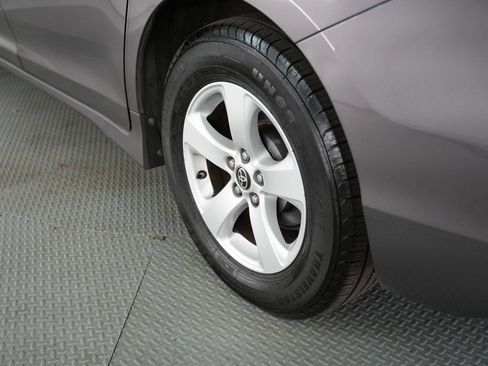 Used 2020 Toyota Sienna LE FWD image 52