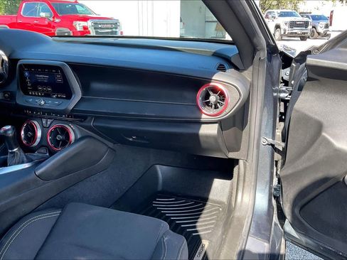 Used 2019 Chevrolet Camaro SS image 14