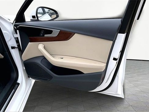 Used 2020 Audi A4 2.0T Premium w/ Convenience Package image 19