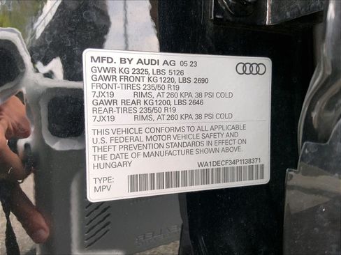 Certified 2023 Audi Q3 2.0T Premium w/ Convenience Package AWD/4WD image 31