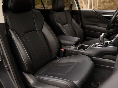 Used 2024 Subaru Outback Limited image 34