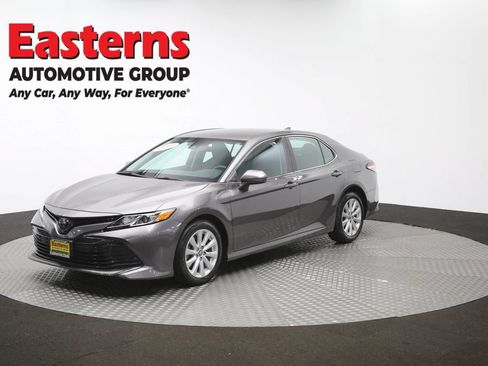 Used 2019 Toyota Camry LE FWD image 54