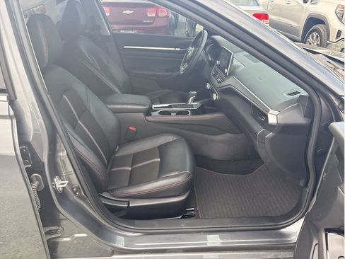 Certified 2024 Nissan Altima 2.5 SR image 14