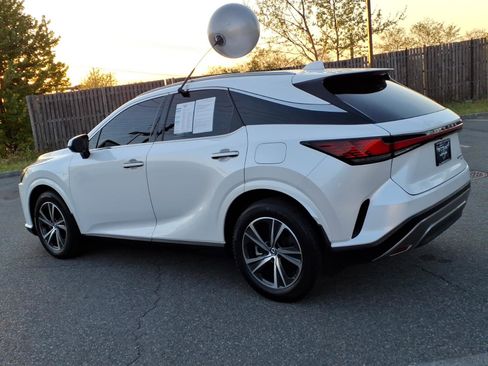 Certified 2024 Lexus RX 350 Premium w/ Convenience Package AWD/4WD image 4