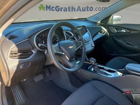 Used 2024 Chevrolet Malibu LT FWD image 19
