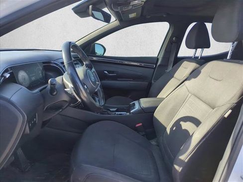 Used 2022 Hyundai Santa Cruz SEL Premium image 9