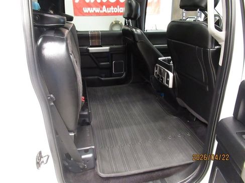 Used 2017 Ford F150 Lariat w/ Equipment Group 502A Luxury RWD image 14