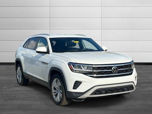 Used 2020 Volkswagen Atlas Cross Sport SE FWD image 7