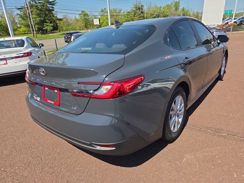 Certified 2025 Toyota Camry LE FWD image 3